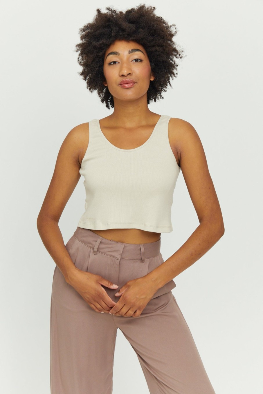 DAMEN Mazine | Shaw Top