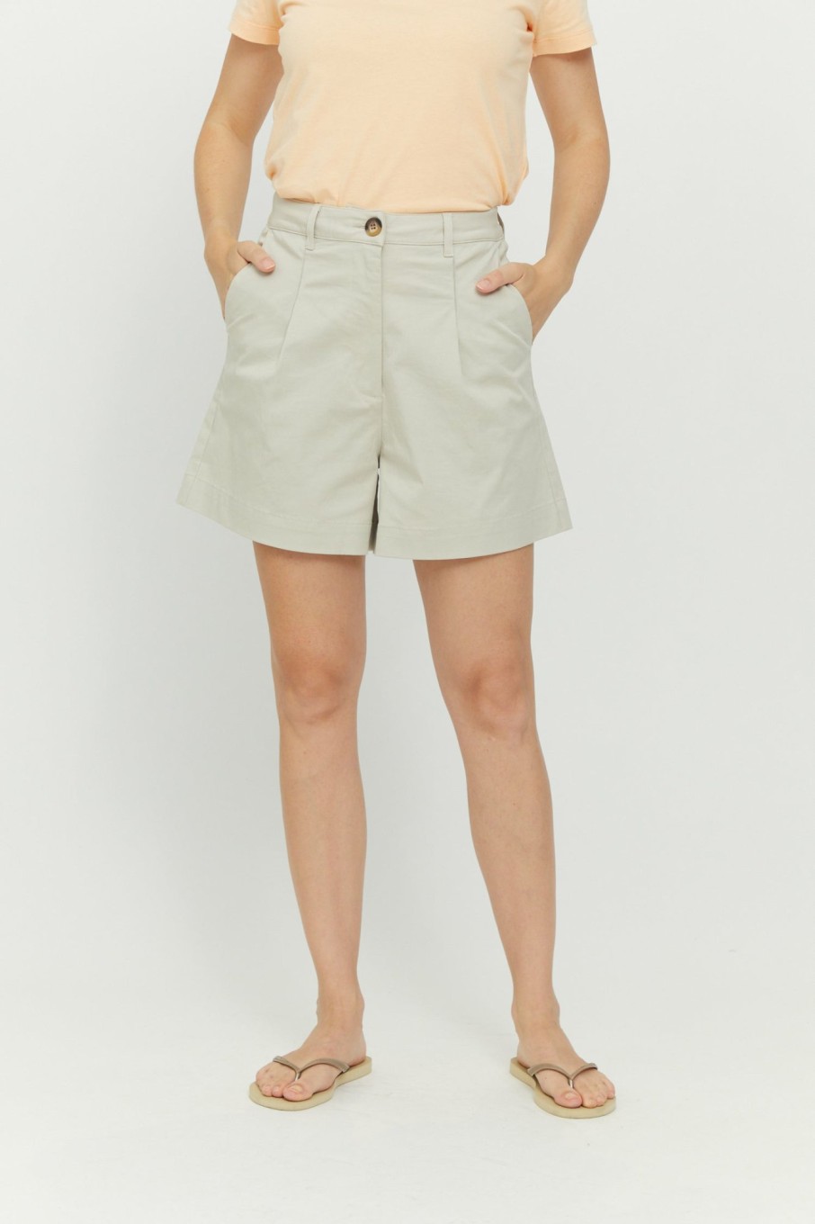 DAMEN Mazine | Nita Shorts