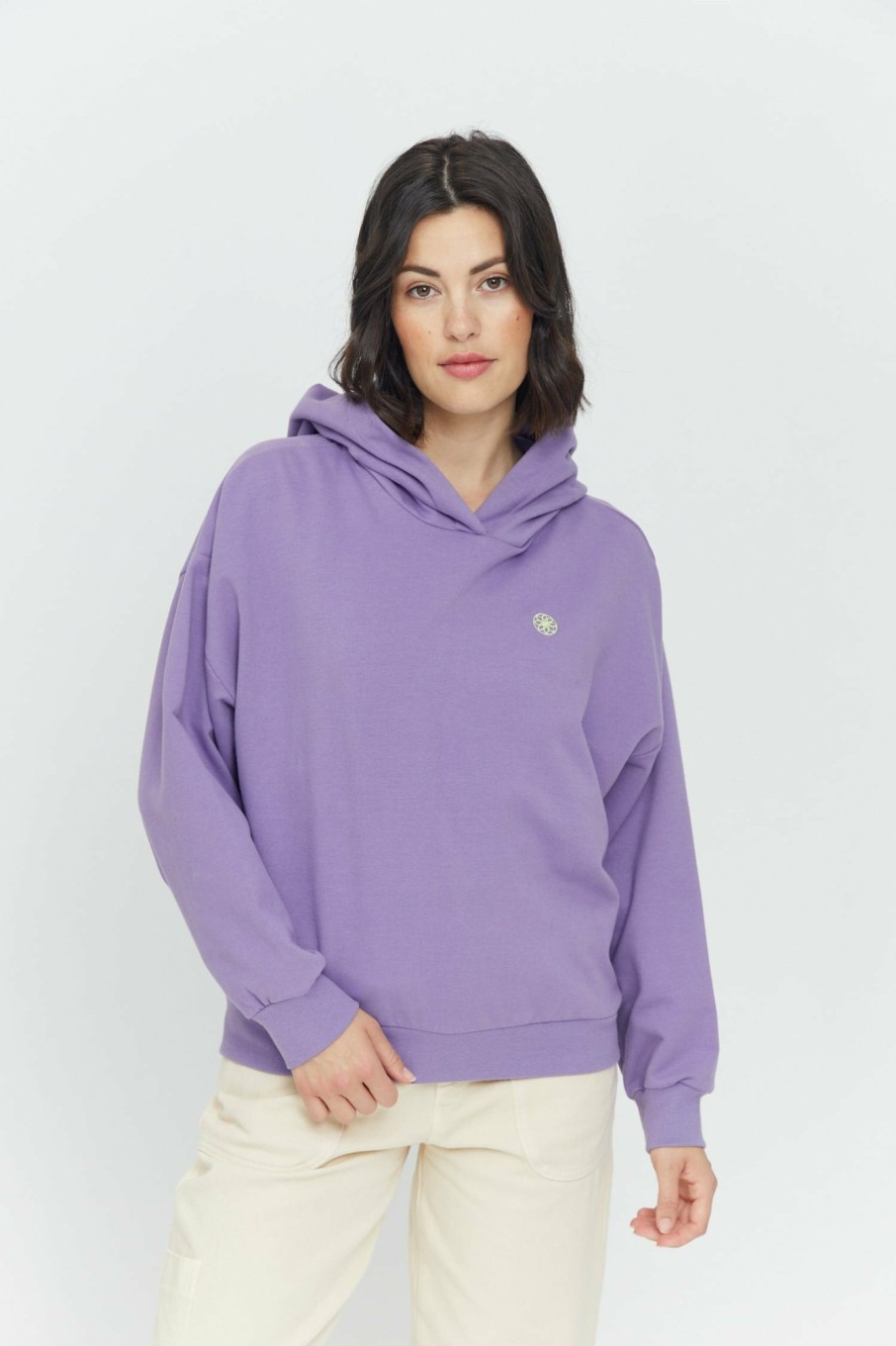 DAMEN Mazine | Nyssa Hoodie